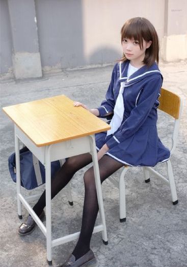 卿本佳人完整版