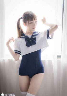 草莓绿巨人
