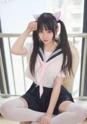 欲求不满的表妹