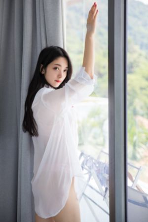 《偷窥女教师》未删减版在线观看