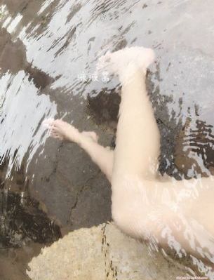 情事两姐妹