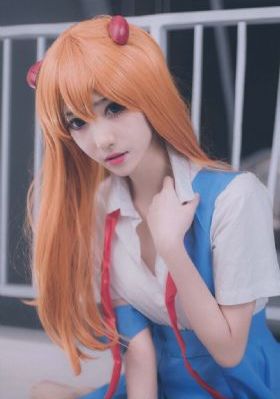 一二三四中文在线